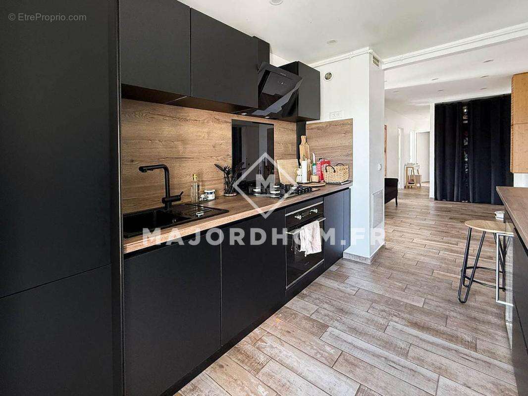 Appartement à MARSEILLE-10E