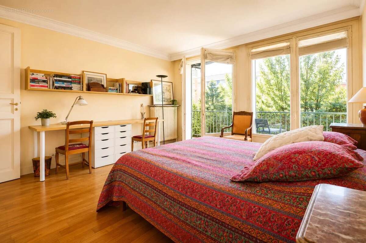 Appartement à VERSAILLES
