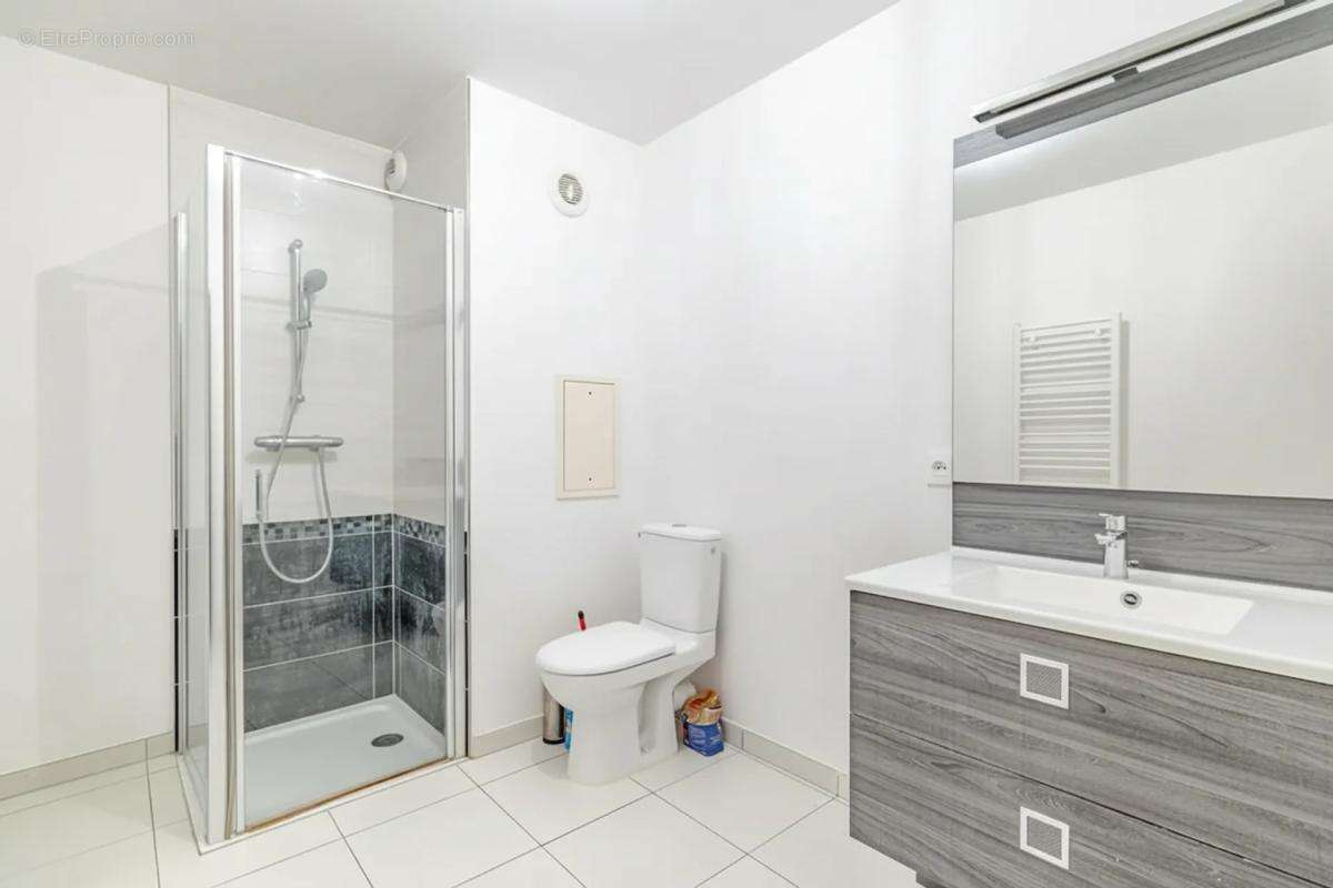 Appartement à SAINT-GRATIEN