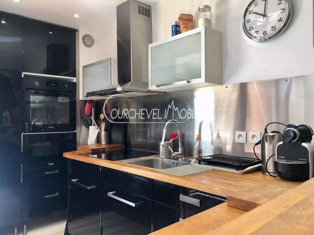 Appartement à BRIDES-LES-BAINS