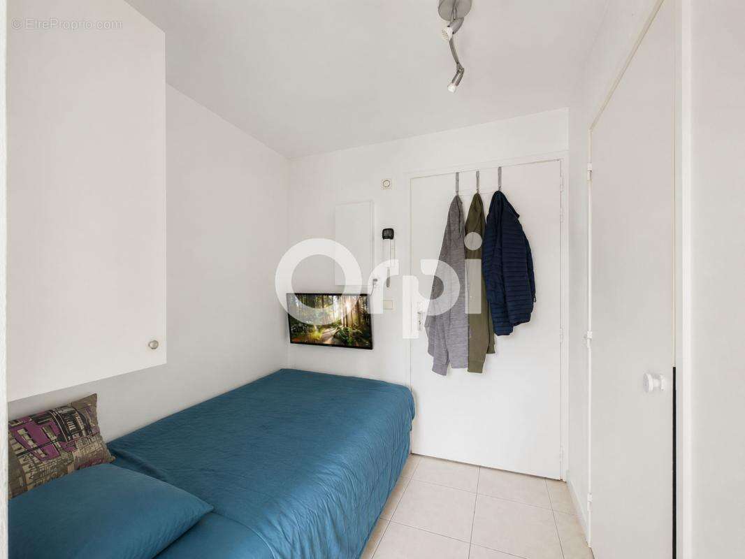Mandelieu, studio, domaine sécurisé, piscine, tennis - photo 6