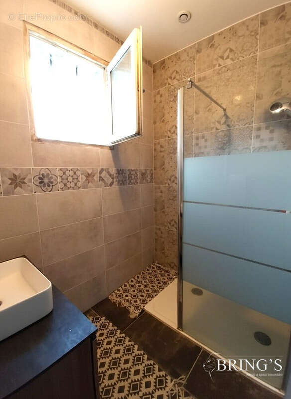 Maison à LE BUISSON-DE-CADOUIN