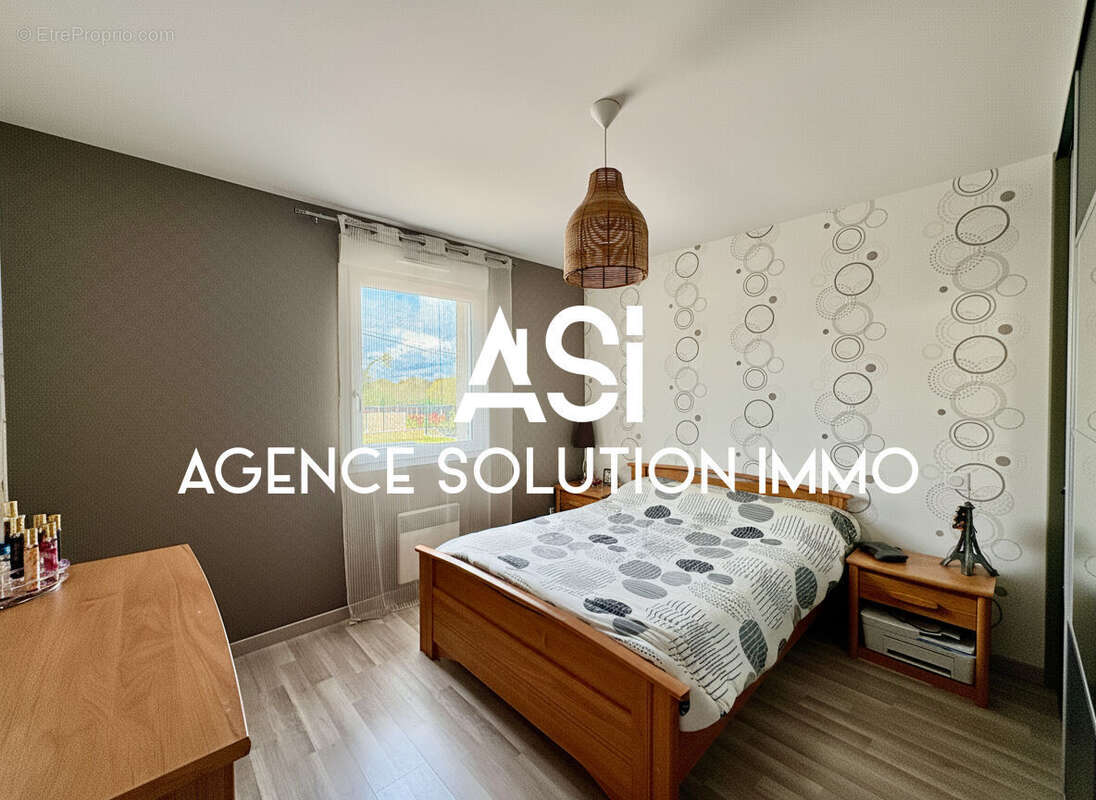 Maison à SAINT-OUEN-DES-TOITS