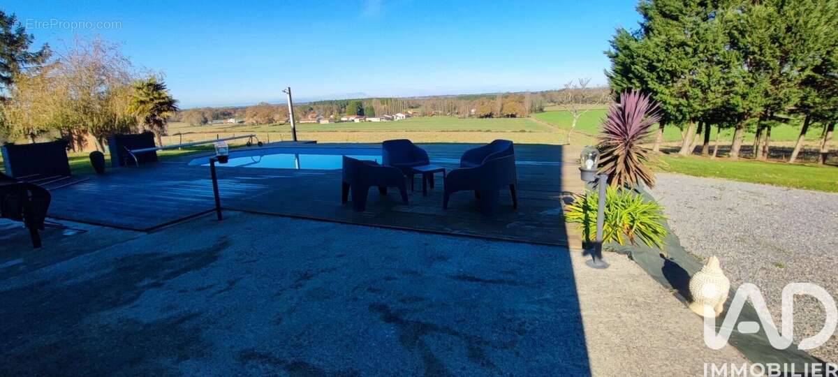 Photo 3 - Maison à TILH