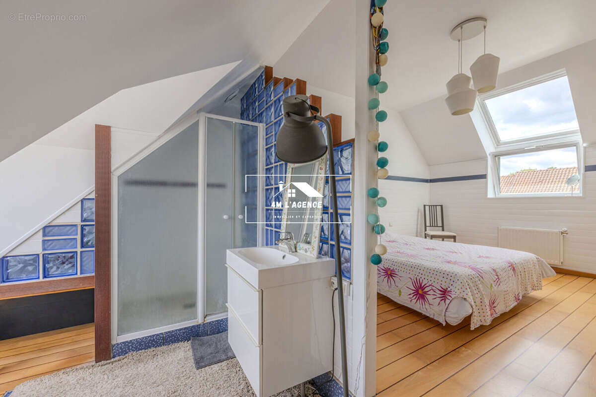Maison à MERIGNIES