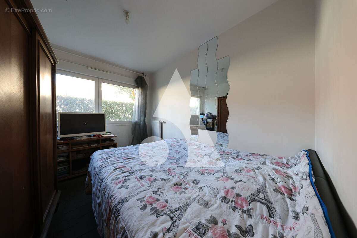 Appartement à CORBEIL-ESSONNES