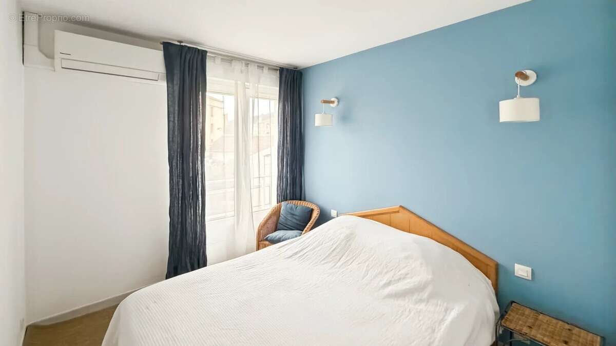 Appartement à VALLAURIS