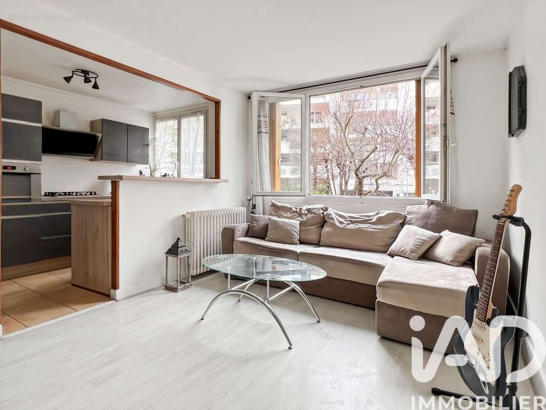 Photo 3 - Appartement à ISSY-LES-MOULINEAUX