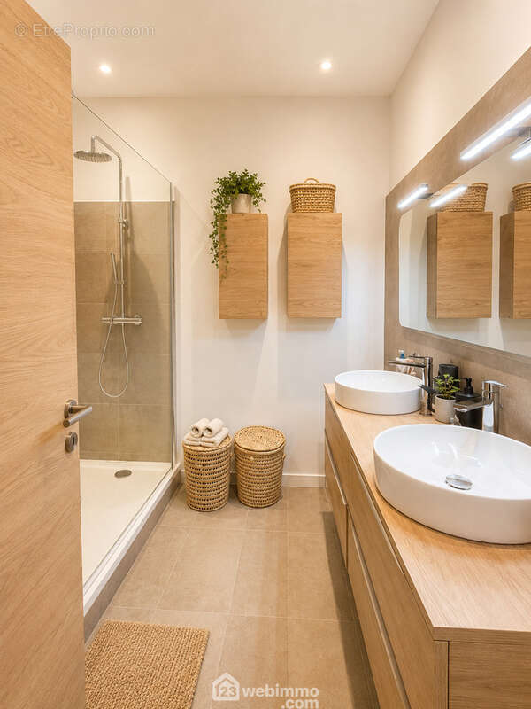 Appartement 73 m² à Sete  - photo 12