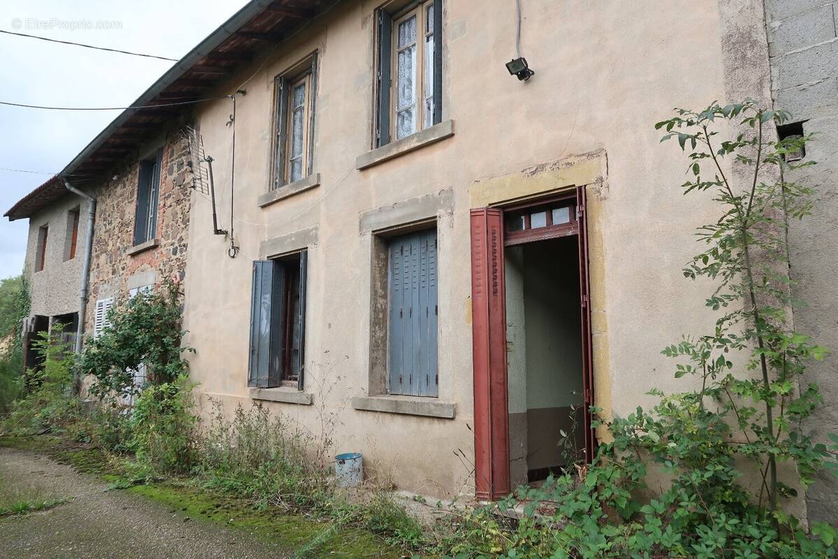 Maison à CHERIER