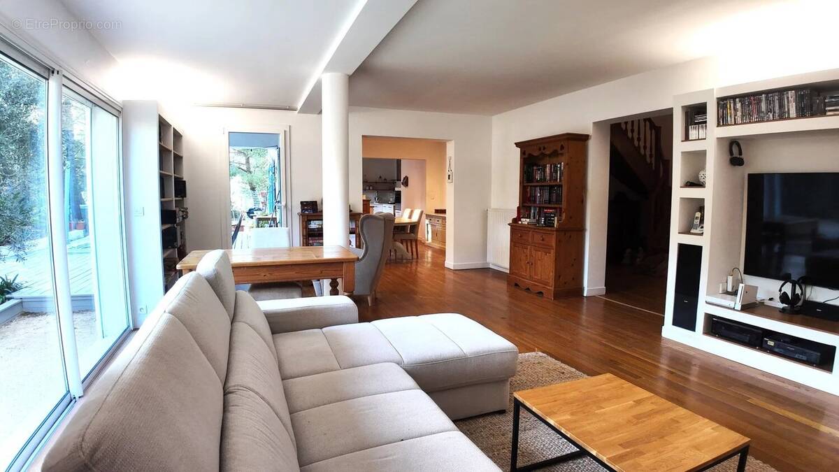 Maison à SAUSSET-LES-PINS