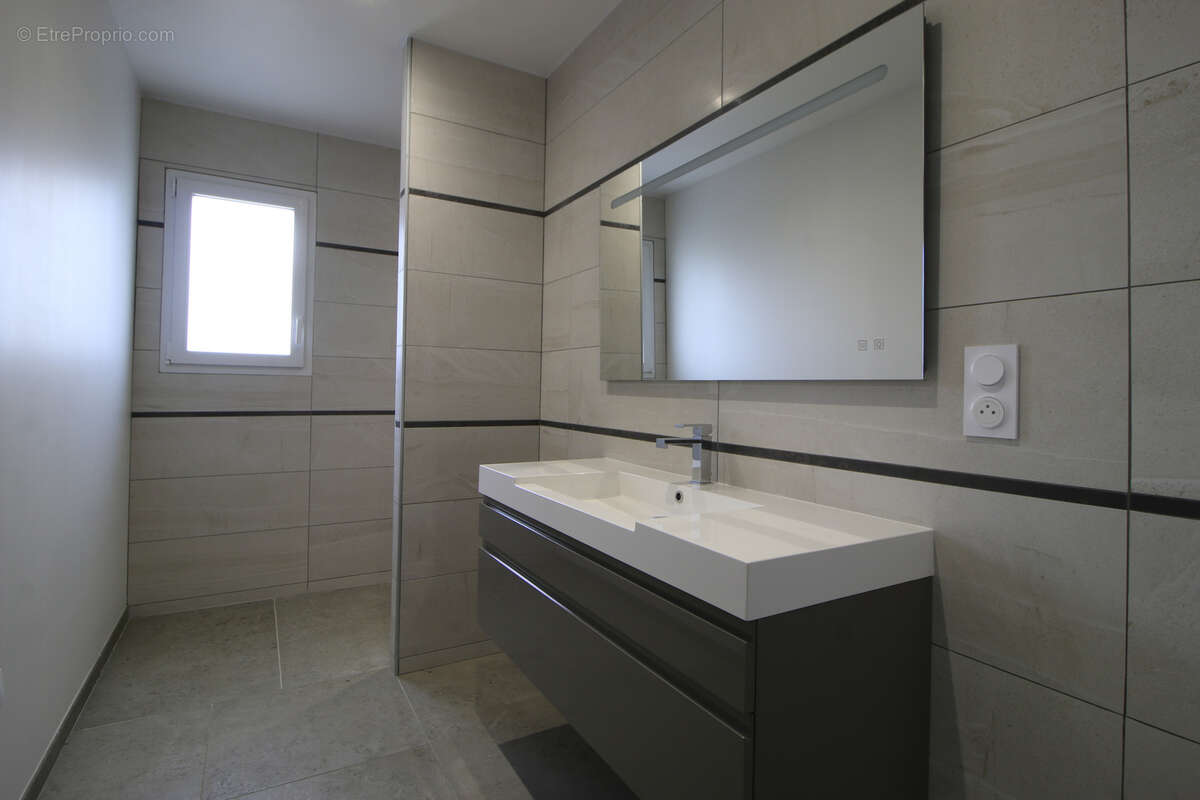 Maison à SAINT-JEAN-LE-VIEUX