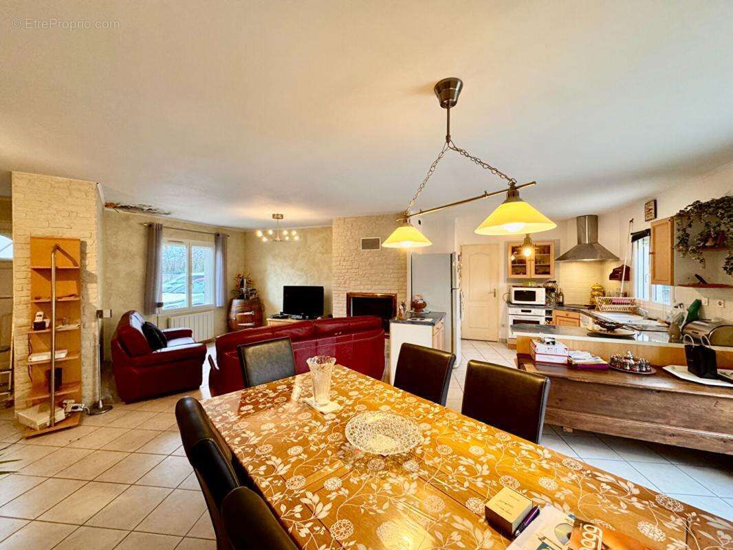 Maison à SAINCAIZE-MEAUCE