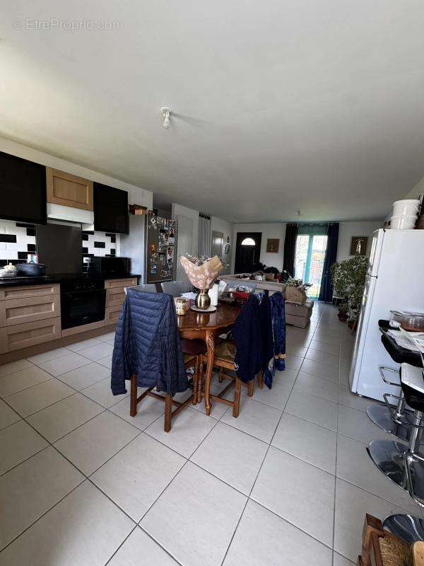Maison à VAUDREUILLE