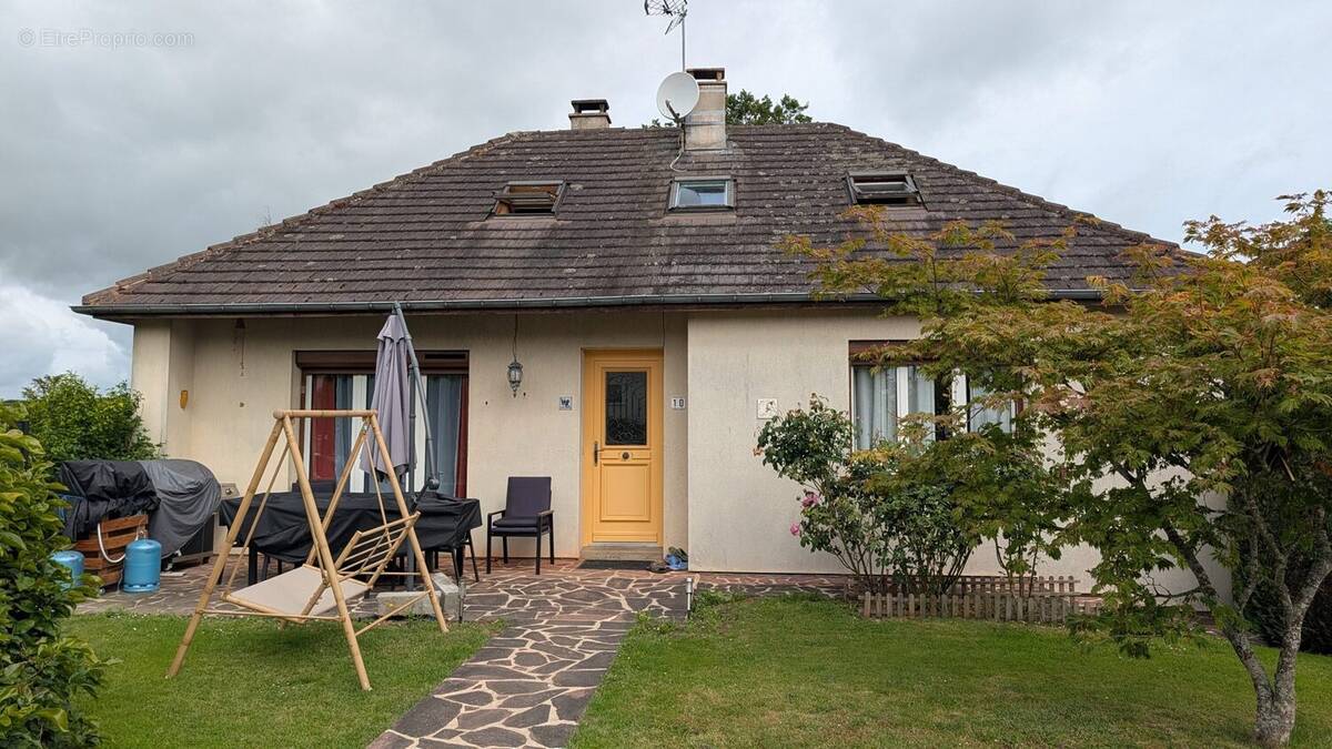 Maison à BERNAY