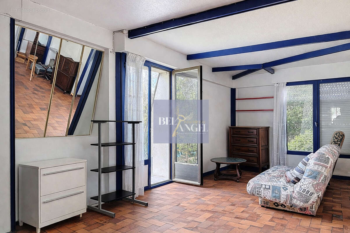 Maison à SAINT-ALBAN-AURIOLLES