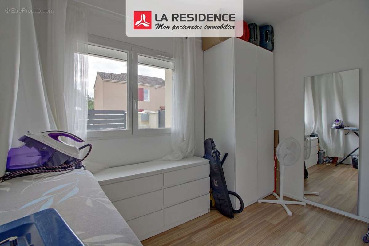 Maison à LES MUREAUX