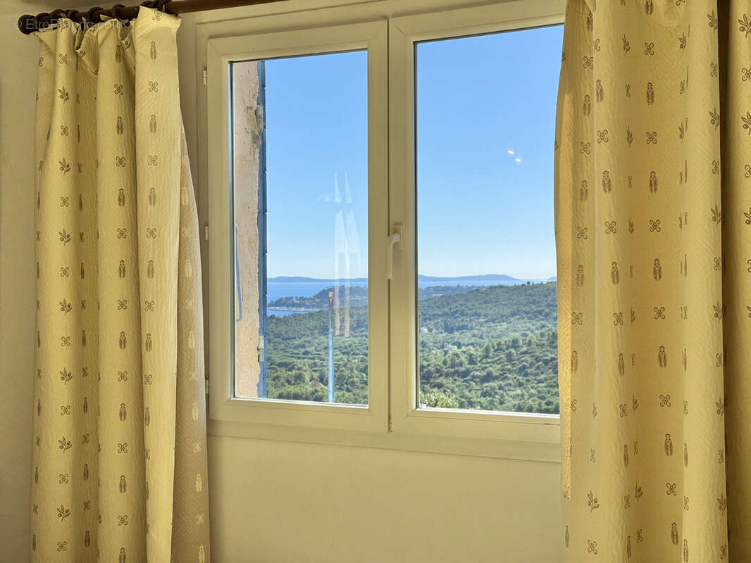 Maison à LA CROIX-VALMER