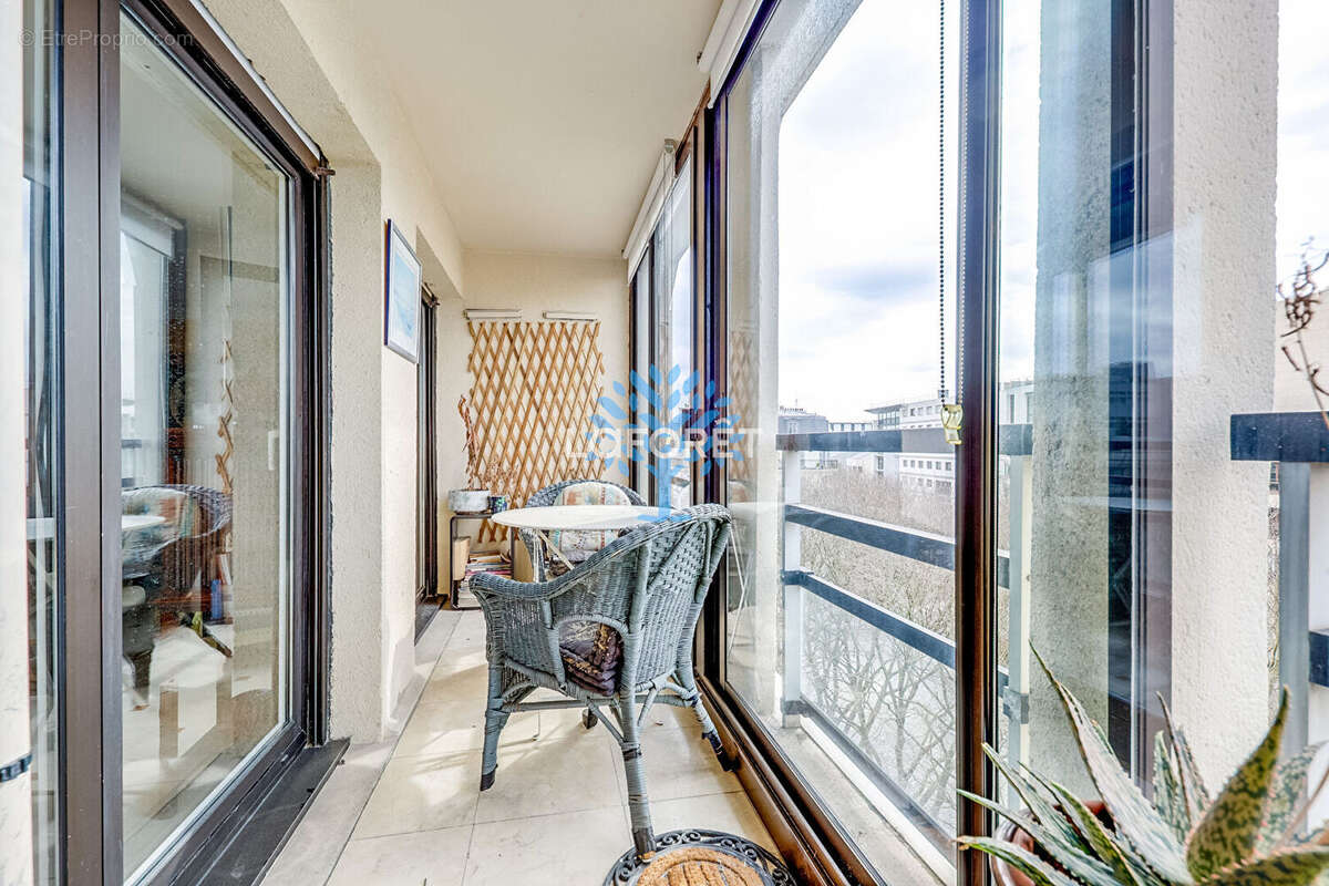 Appartement à PARIS-12E