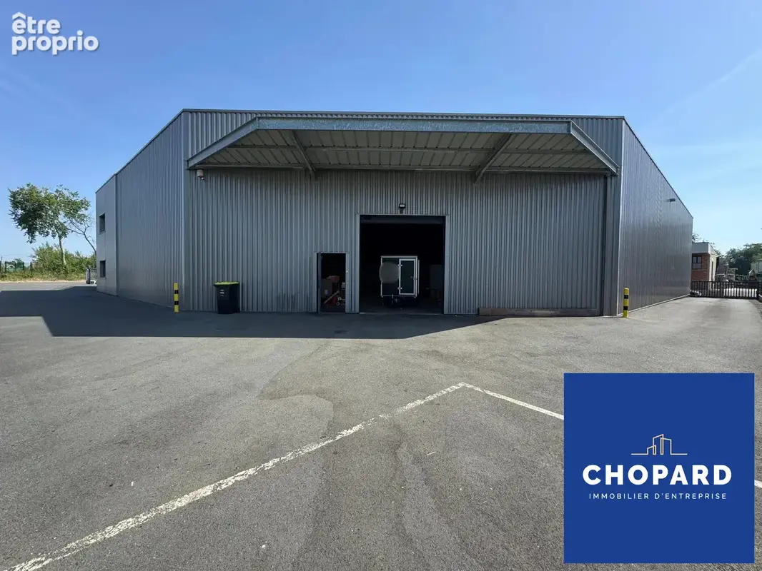 Commerce 1286 m² à Pompignac  - photo 3