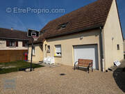 Maison à CHATENOY-LE-ROYAL