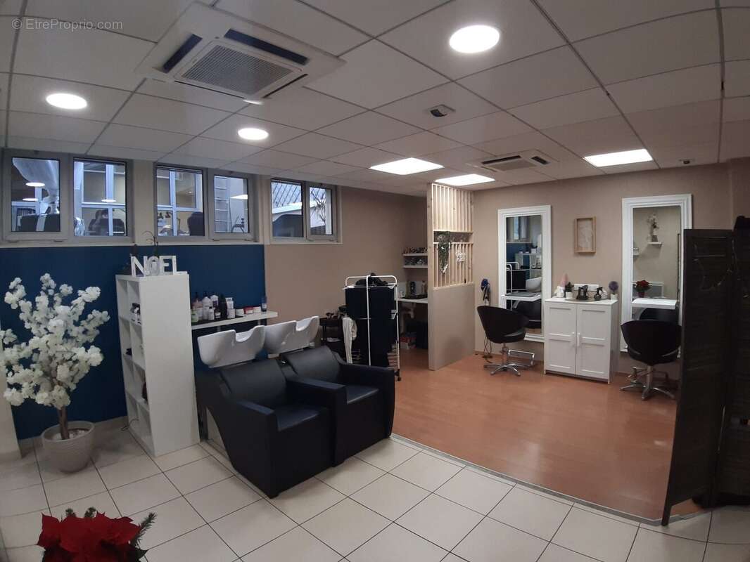 Commerce 228 m² à Saint-Die-Des-Vosges  - photo 6
