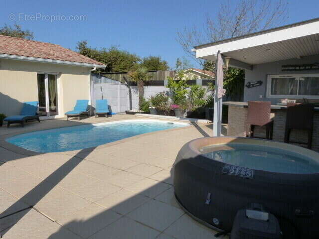 Maison à GUJAN-MESTRAS