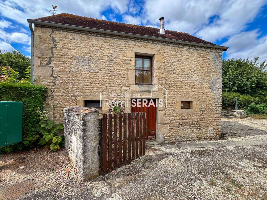 Maison en pierre avec 3 chambres à vendre entre ARGENTAN et FALAISE à RI - photo 15