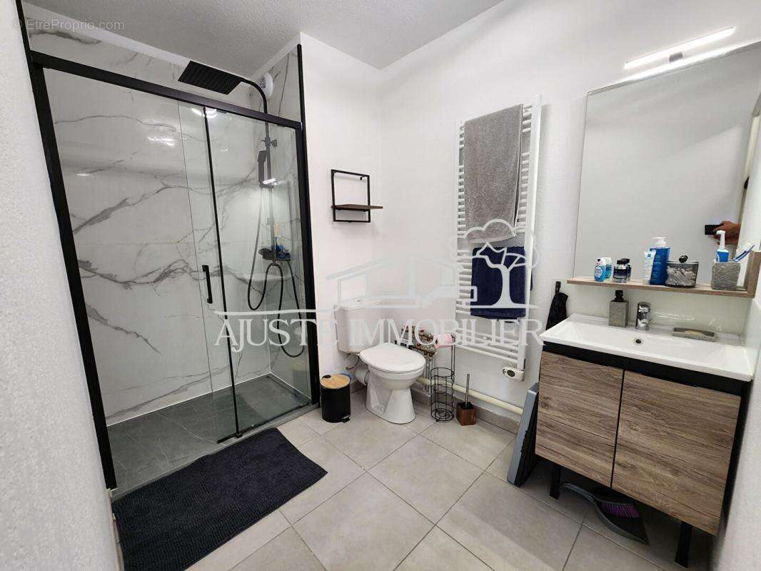 Appartement à PORT-DE-BOUC