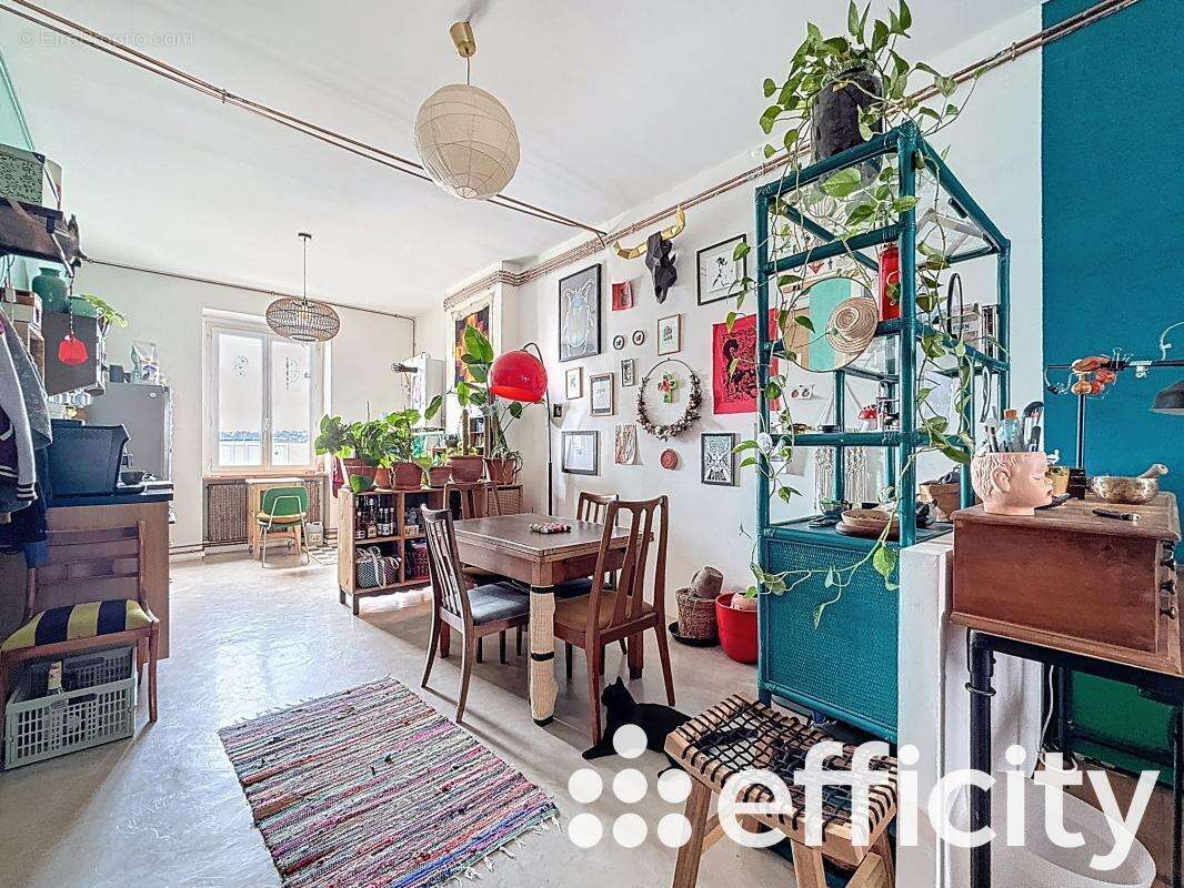 Appartement à LYON-7E