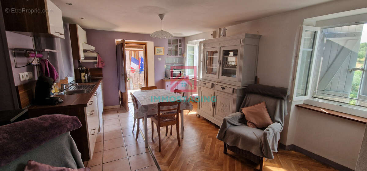 Maison à COMBRET