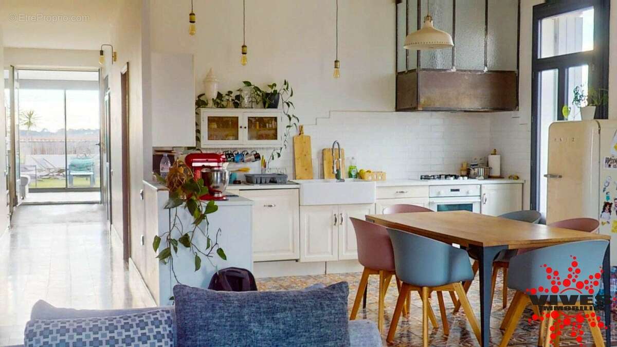 Maison 275 m² à Servian  - photo 13