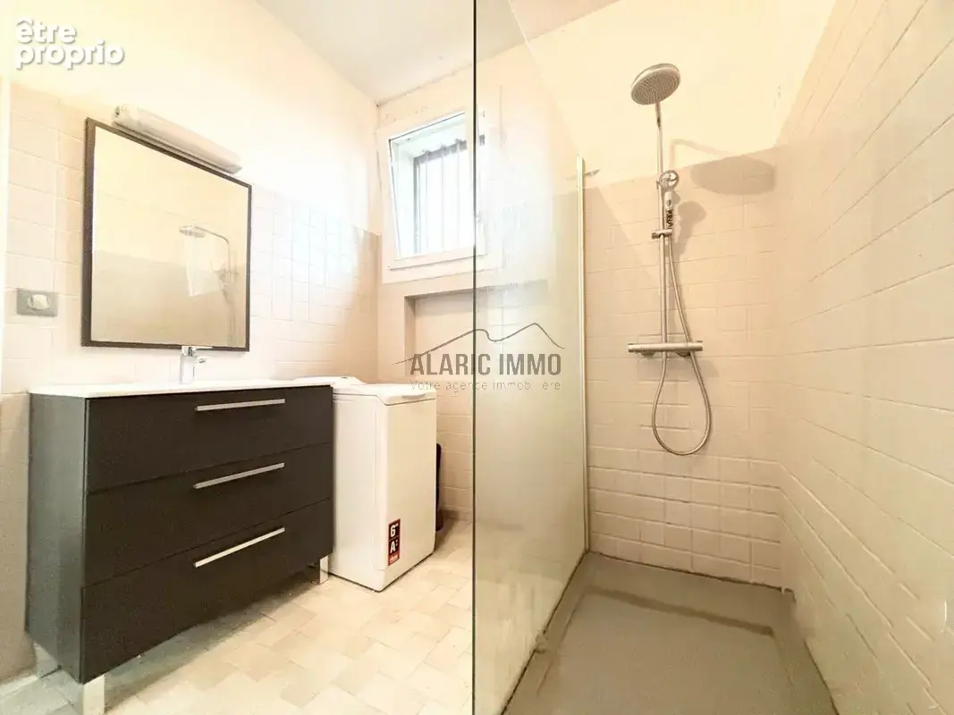 Ensemble immobilier Appartement et Entrepot - photo 8