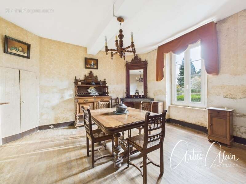 Maison à VILLEFRANCHE-DE-LAURAGAIS