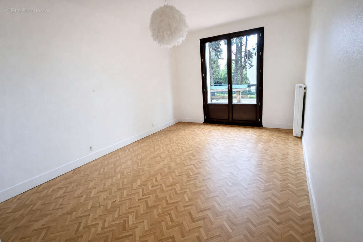 Appartement à FONTENAY-AUX-ROSES