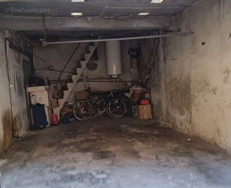 Maison de caractère 6 pièces avec garage et dépendance - SAINT PAUL DE FENOUILLET (66) - photo 12