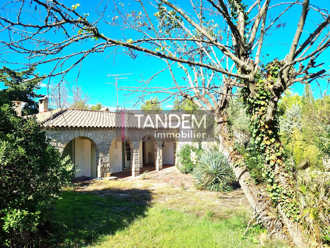 Maison à MONTFERRIER-SUR-LEZ