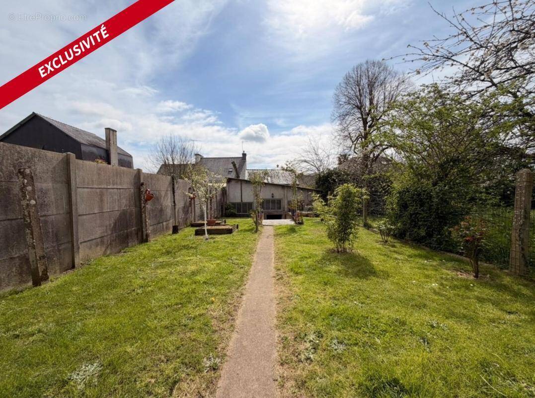 Maison à MALESTROIT