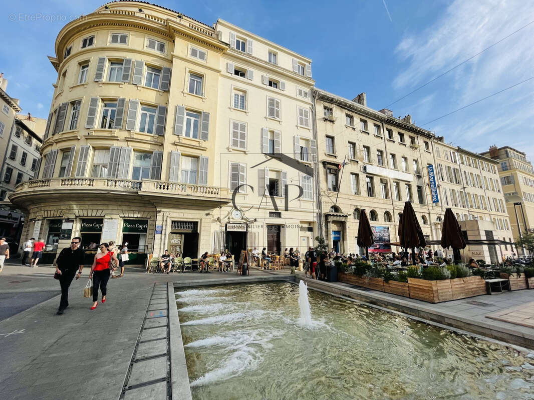 Appartement à MARSEILLE-1E