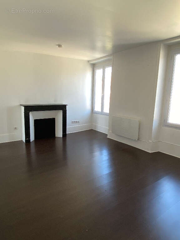 Appartement à LA FERTE-SOUS-JOUARRE