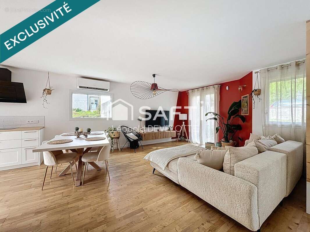 Photo 4 - Maison à LAY-SAINT-CHRISTOPHE