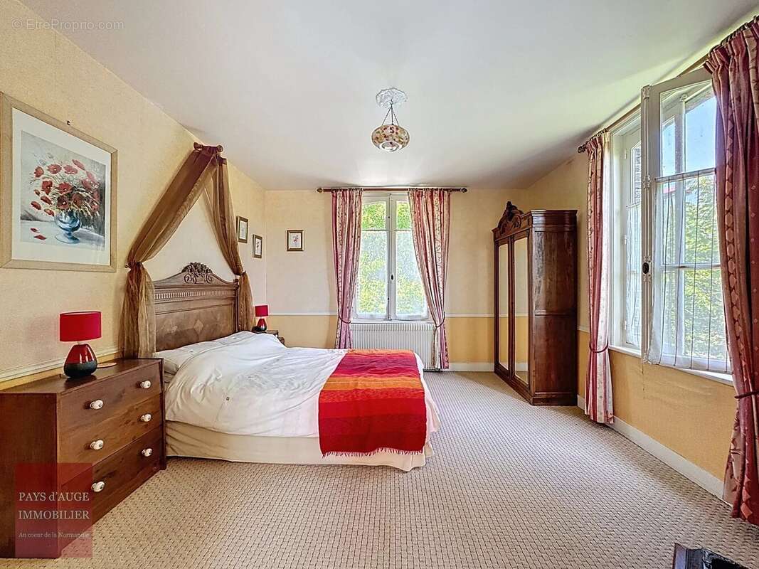 ORNE - Proche Vimoutiers - À Vendre : Propriété de Caractère avec Hôtel-Restaurant et Gîtes – Ticheville, Pays d’Auge - photo 13