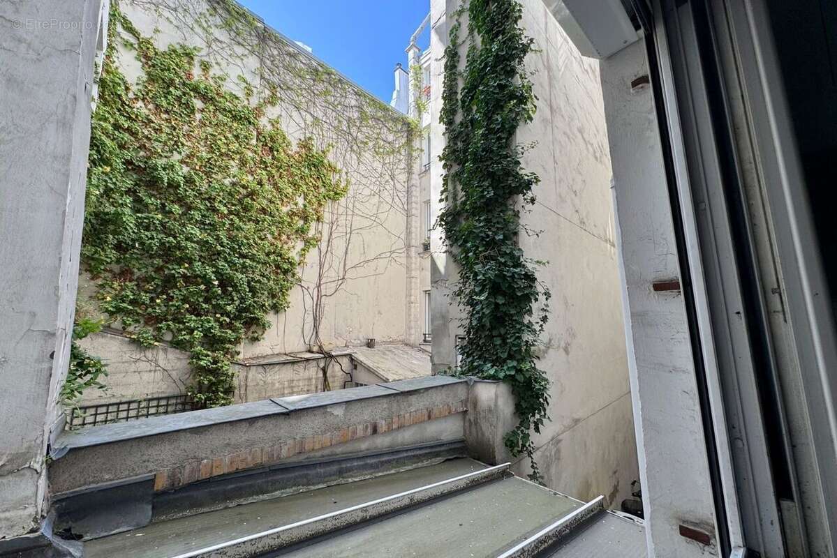 Appartement 25 m² à Paris-3e  - photo 7