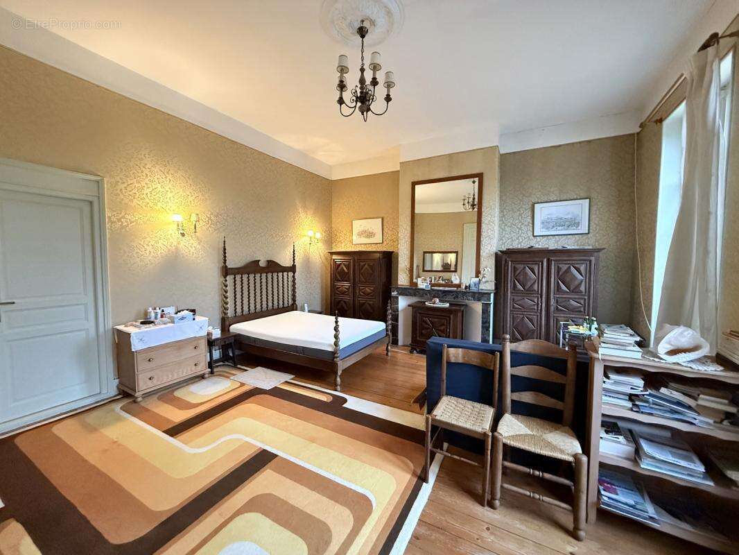 Maison à SAINT-AVIT-SAINT-NAZAIRE