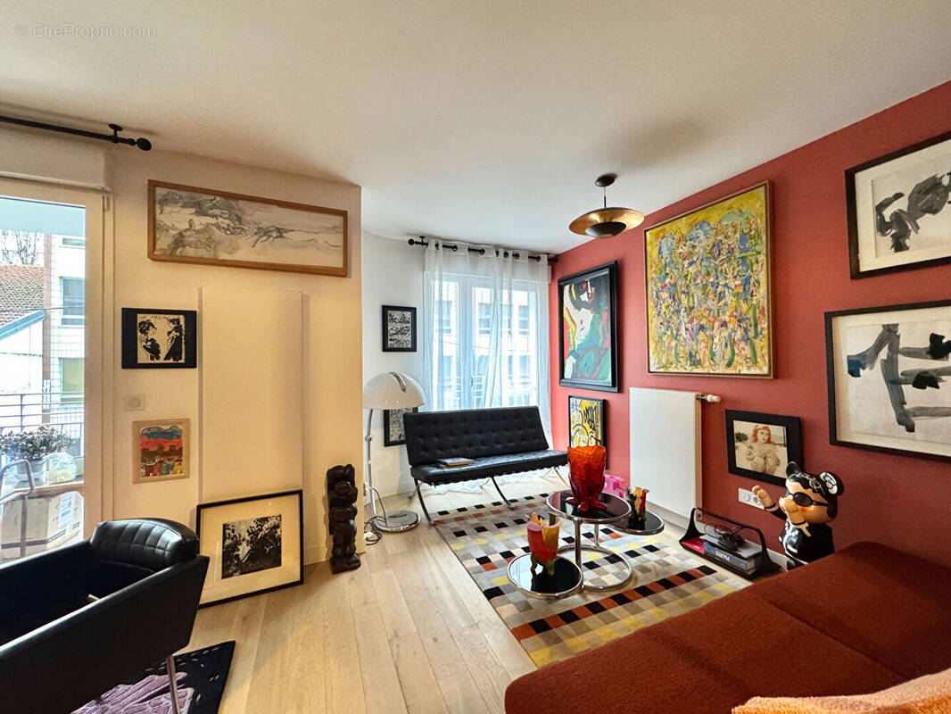 Appartement à CLICHY