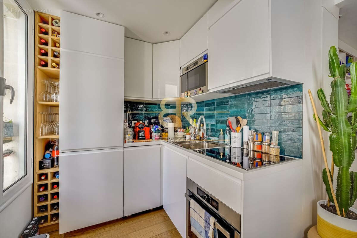 Appartement à PARIS-11E