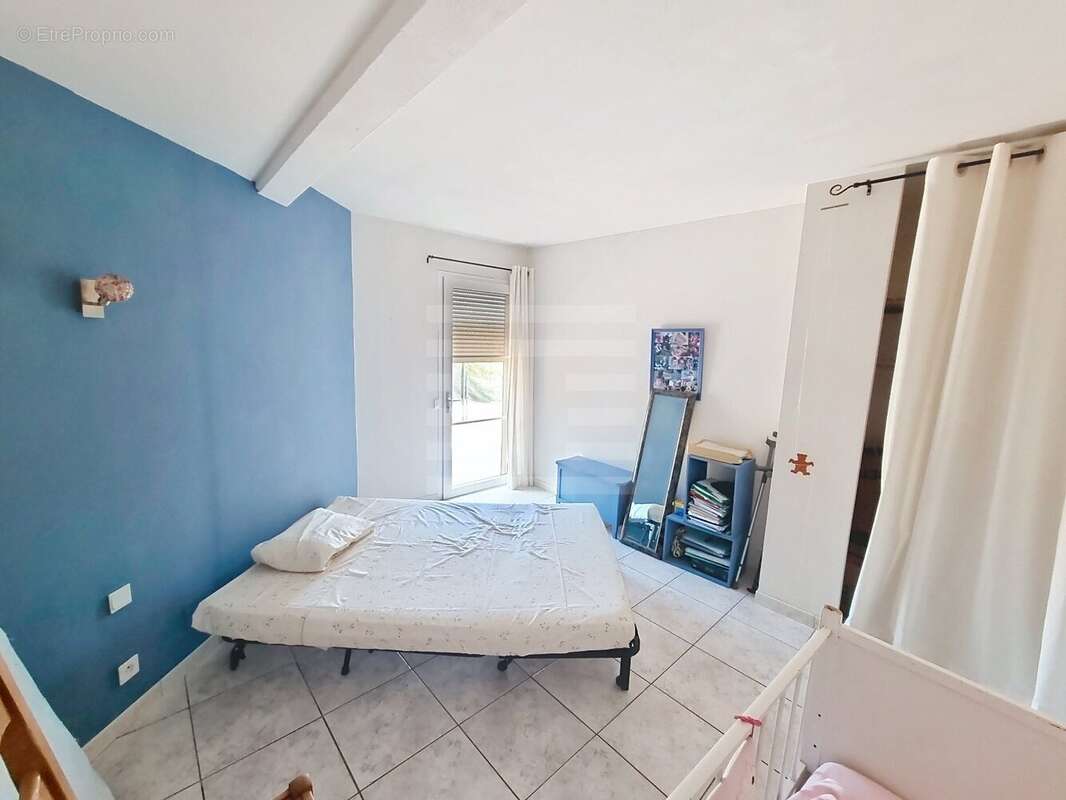 Maison à LEZIGNAN-CORBIERES