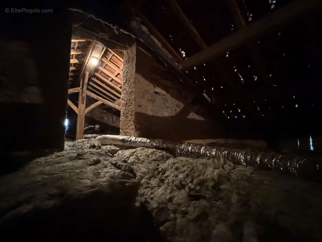 Maison à VERGT-DE-BIRON