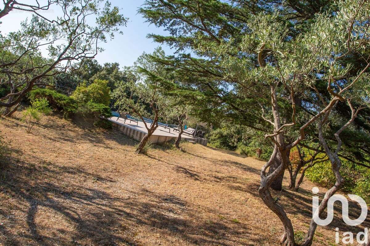 Photo 6 - Terrain à ARAMON