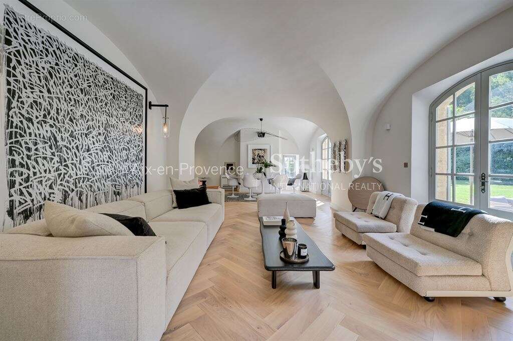 Maison à AIX-EN-PROVENCE